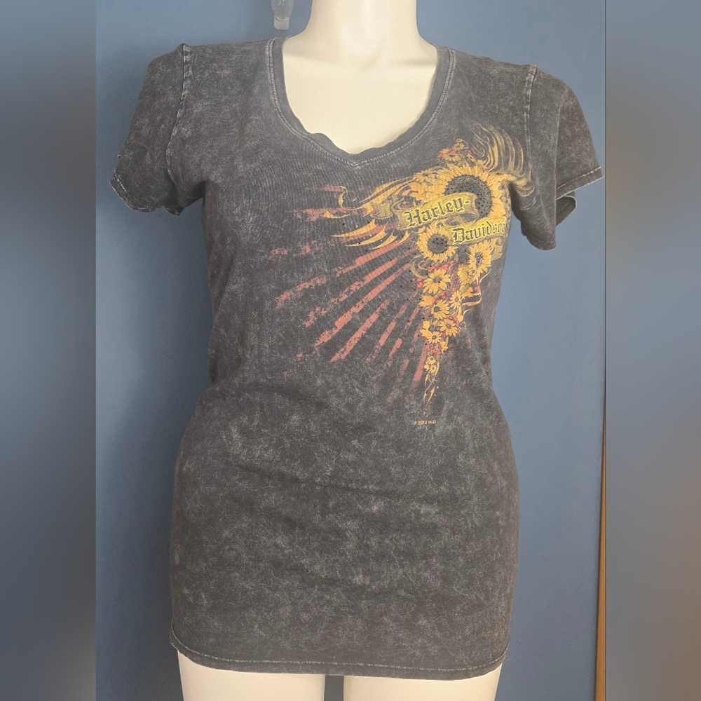 Harley-Davidson Women's Black Graphic Tee Sunflowers